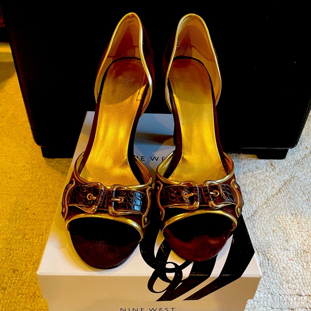 Nine West Dark Brown Suede sandals